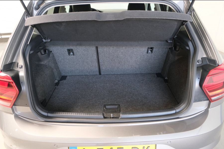 Volkswagen Polo 1.0 TSI Comfortline R-Line - N.A.P. Airco, Cruise, Virtual display, Carplay.