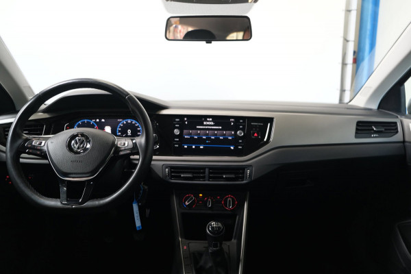 Volkswagen Polo 1.0 TSI Comfortline R-Line - N.A.P. Airco, Cruise, Virtual display, Carplay.