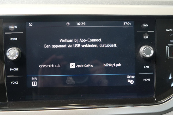 Volkswagen Polo 1.0 TSI Comfortline R-Line - N.A.P. Airco, Cruise, Virtual display, Carplay.