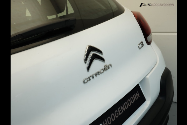 Citroën C3 1.2 PureTech Red & white edition (APPLE CARPLAY,NAVIGATIE,PARKEERSENSOREN,COMFORT-STOELEN,LED VERLICHTING,NIEUWE APK)