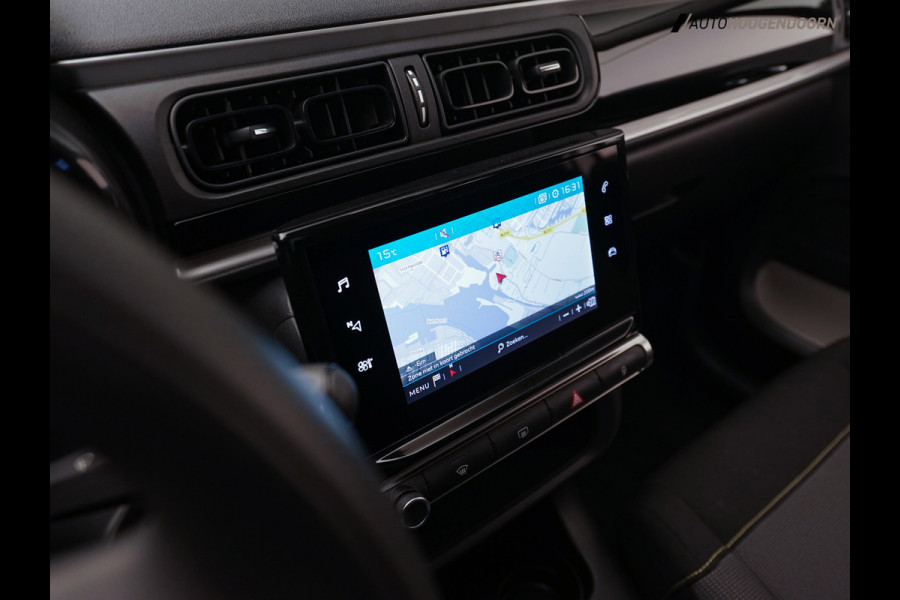 Citroën C3 1.2 PureTech Red & white edition (APPLE CARPLAY,NAVIGATIE,PARKEERSENSOREN,COMFORT-STOELEN,LED VERLICHTING,NIEUWE APK)