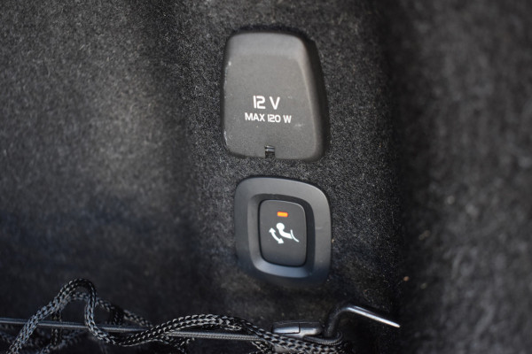 Volvo S90 T4 190PK Inscription Luxury | Trekhaak | BLIS | 360 Camera | Stoel Verwarm. V+A | Pano |