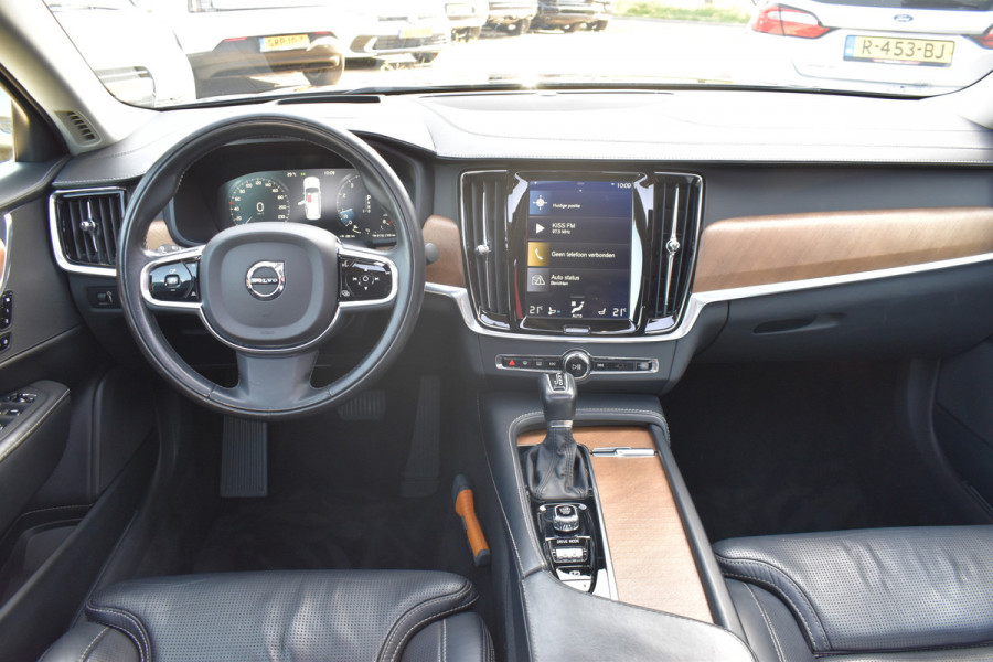 Volvo S90 T4 190PK Inscription Luxury | Trekhaak | BLIS | 360 Camera | Stoel Verwarm. V+A | Pano |