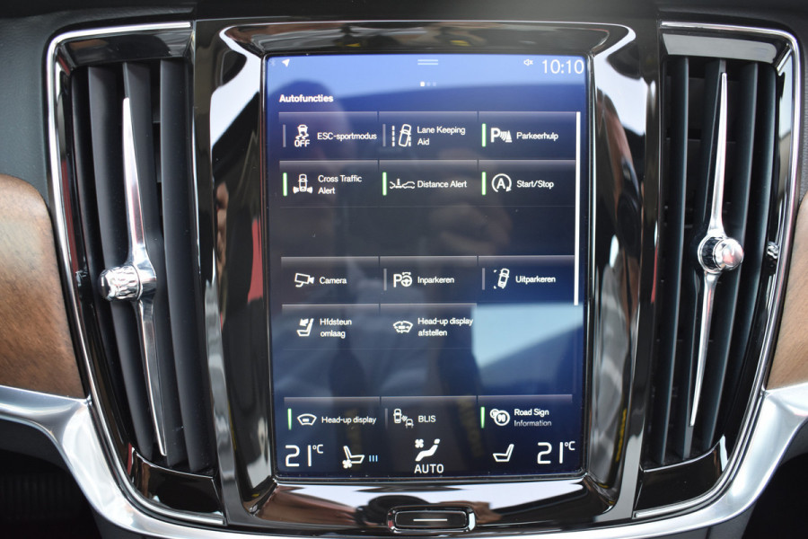 Volvo S90 T4 190PK Inscription Luxury | Trekhaak | BLIS | 360 Camera | Stoel Verwarm. V+A | Pano |