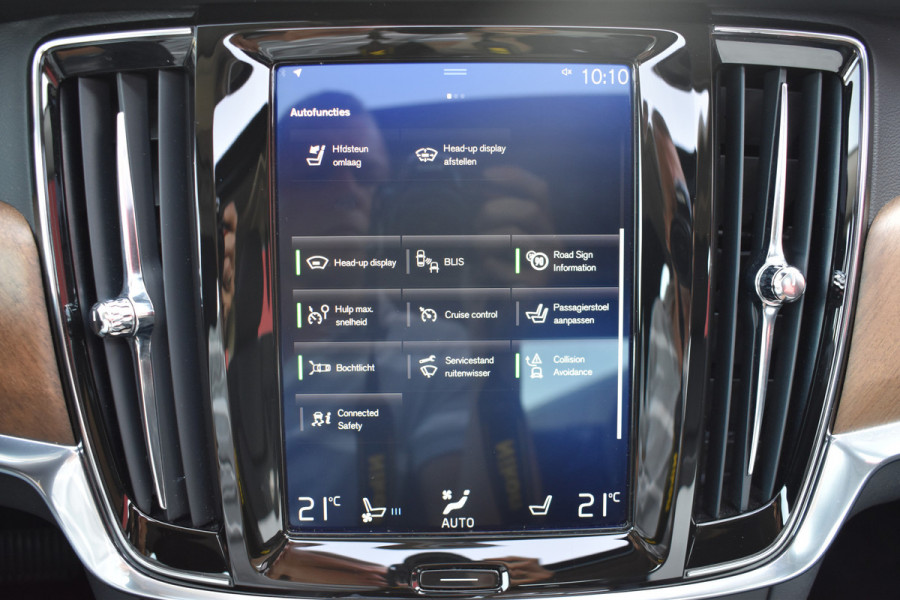 Volvo S90 T4 190PK Inscription Luxury | Trekhaak | BLIS | 360 Camera | Stoel Verwarm. V+A | Pano |