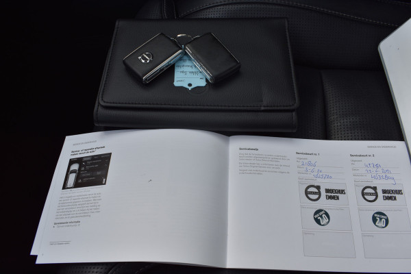 Volvo S90 T4 190PK Inscription Luxury | Trekhaak | BLIS | 360 Camera | Stoel Verwarm. V+A | Pano |