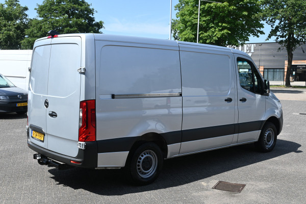 Mercedes-Benz Sprinter 315 CDI L2H1 RWD MBUX met camera, Geveerde stoel, Trekhaak, Etc.