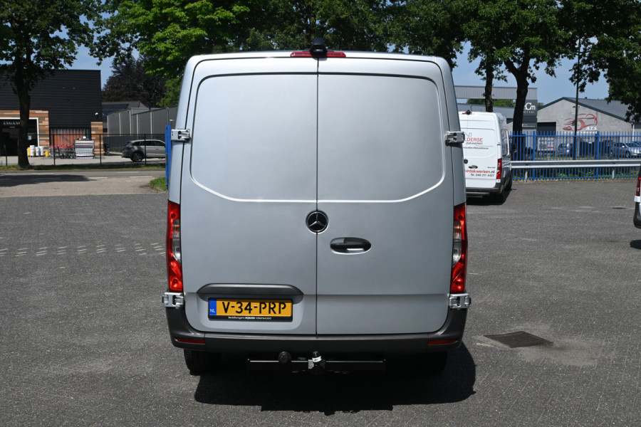 Mercedes-Benz Sprinter 315 CDI L2H1 RWD MBUX met camera, Geveerde stoel, Trekhaak, Etc.