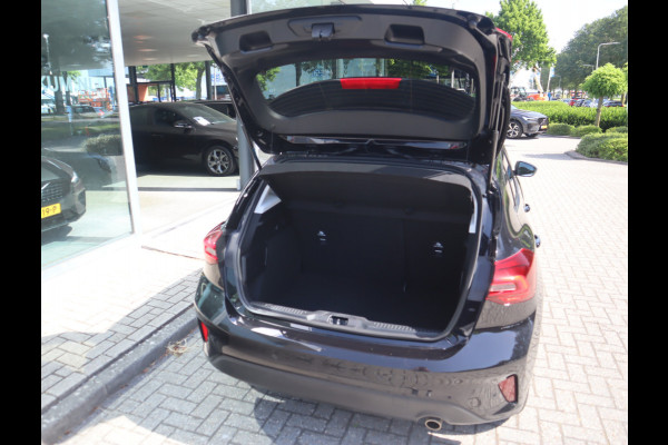 Ford Focus 1.0 EcoBoost Hybrid Titanium Carplay / Elekramen / Airco / Pdc
