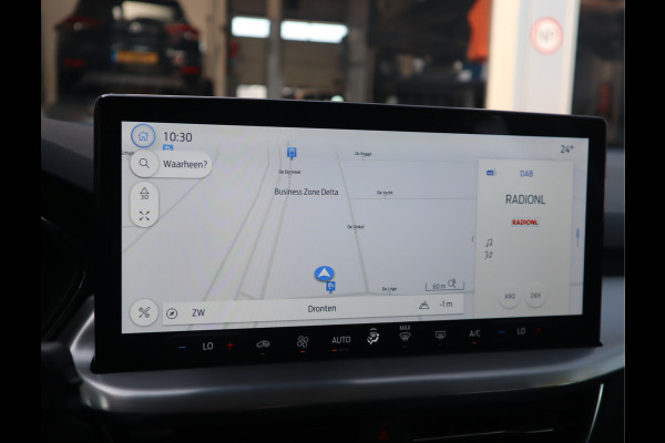 Ford Focus 1.0 EcoBoost Hybrid Titanium Carplay / Elekramen / Airco / Pdc