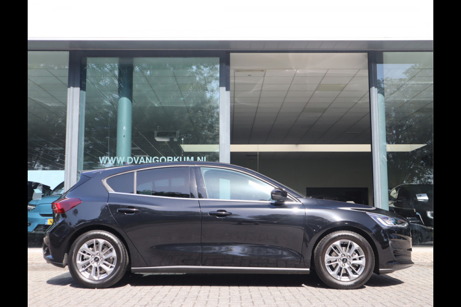 Ford Focus 1.0 EcoBoost Hybrid Titanium Carplay / Elekramen / Airco / Pdc