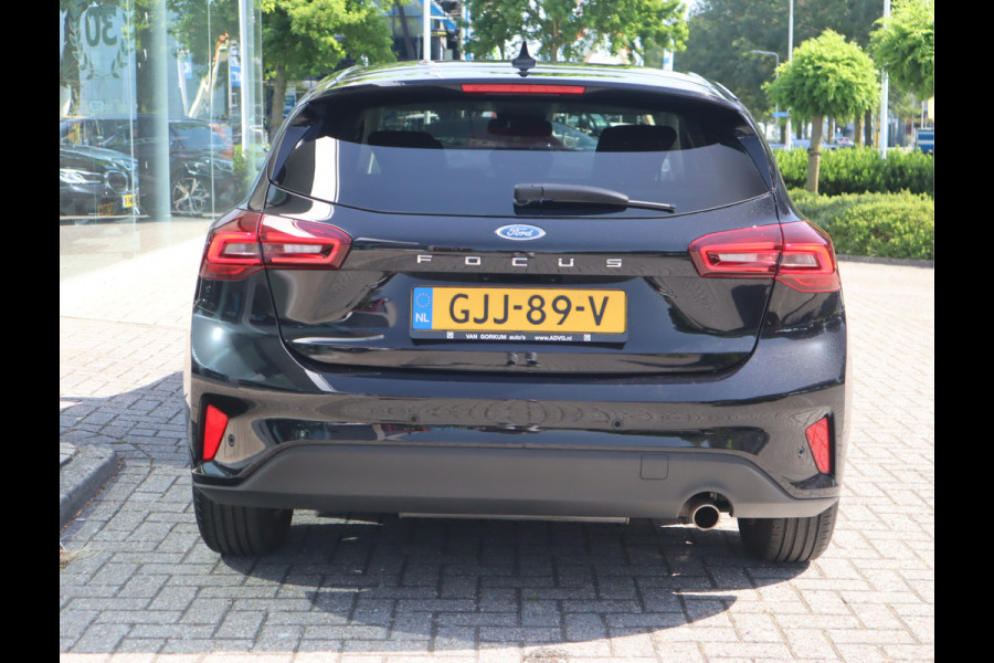 Ford Focus 1.0 EcoBoost Hybrid Titanium Carplay / Elekramen / Airco / Pdc