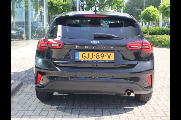 Ford Focus 1.0 EcoBoost Hybrid Titanium Carplay / Elekramen / Airco / Pdc