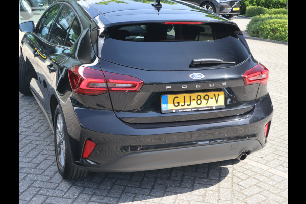 Ford Focus 1.0 EcoBoost Hybrid Titanium Carplay / Elekramen / Airco / Pdc