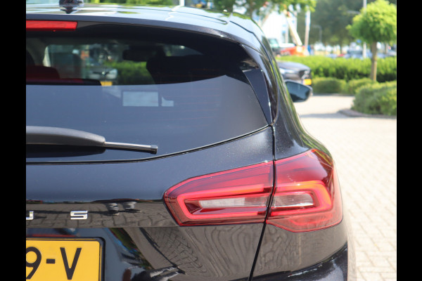 Ford Focus 1.0 EcoBoost Hybrid Titanium Carplay / Elekramen / Airco / Pdc