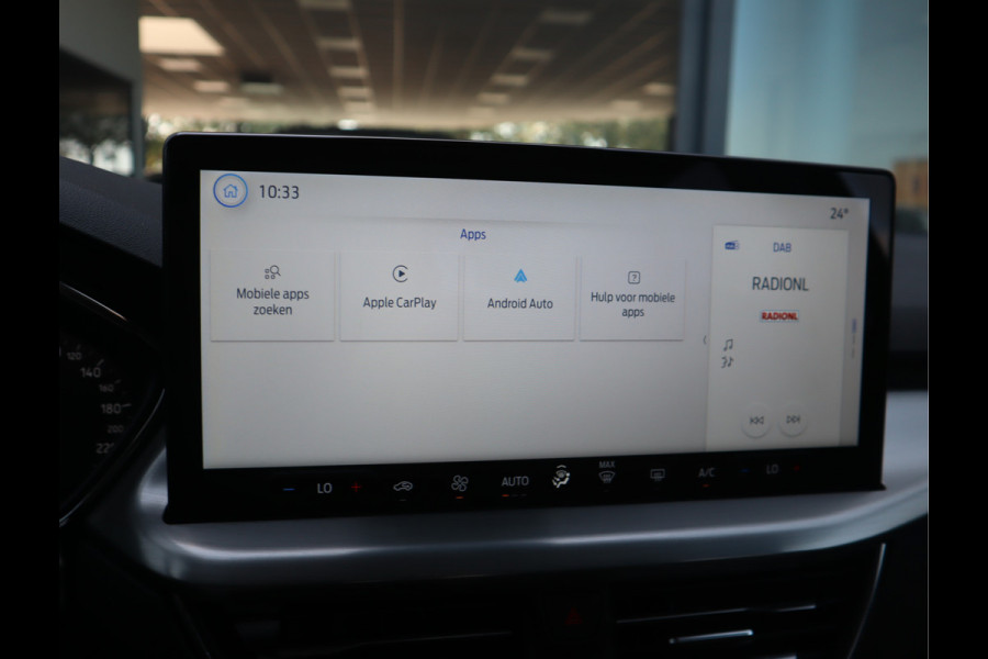 Ford Focus 1.0 EcoBoost Hybrid Titanium Carplay / Elekramen / Airco / Pdc