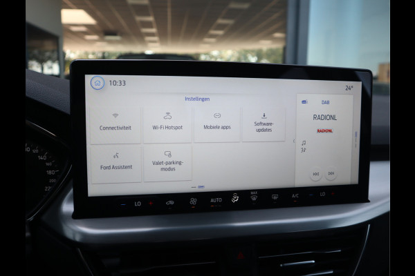 Ford Focus 1.0 EcoBoost Hybrid Titanium Carplay / Elekramen / Airco / Pdc
