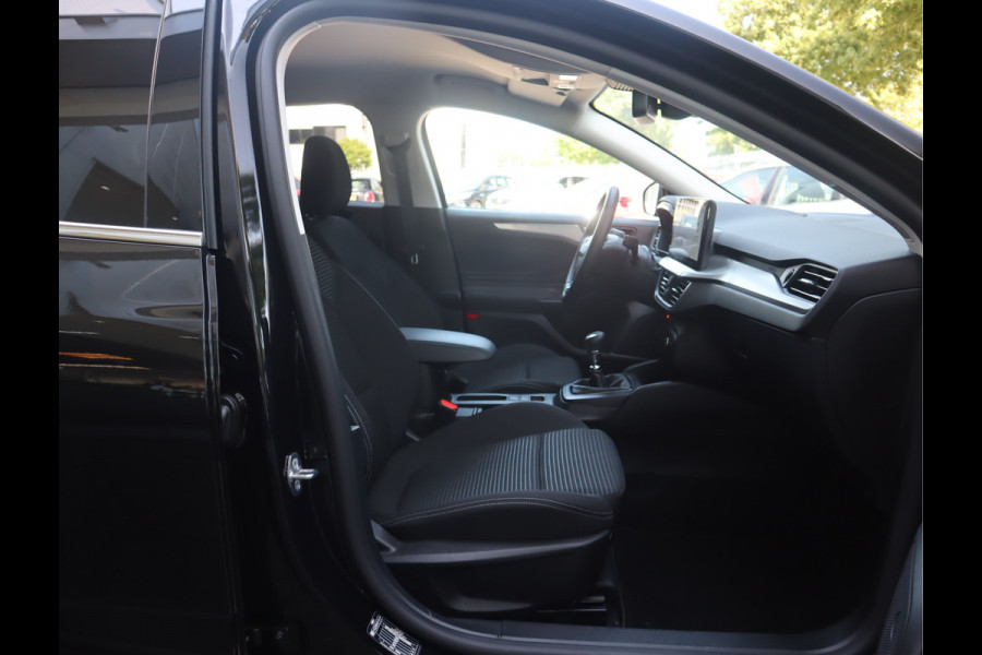Ford Focus 1.0 EcoBoost Hybrid Titanium Carplay / Elekramen / Airco / Pdc
