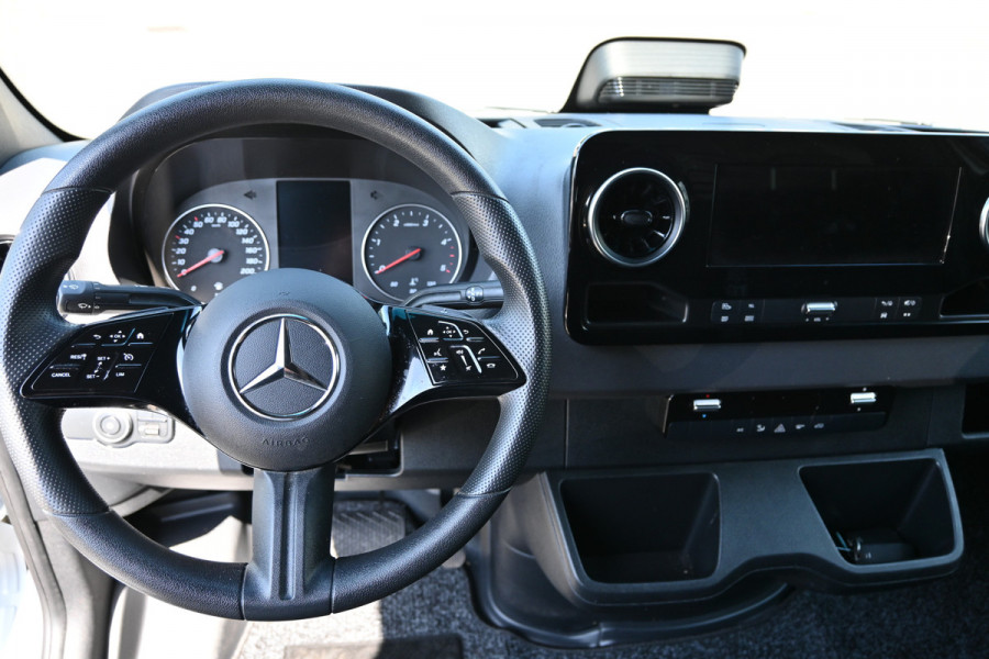 Mercedes-Benz Sprinter 317 CDI L2H2 Pro HD Led, Geveerde stoel, MBUX Navigatie, Etc.