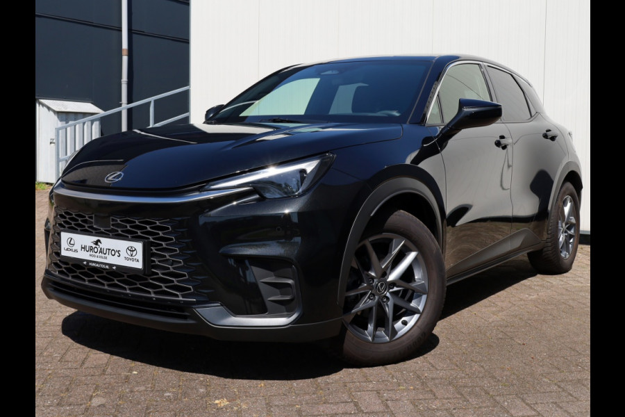 Lexus LBX 2WD Comfort & Safety | Stoelverwarming | Dodehoek | Parkeersenso