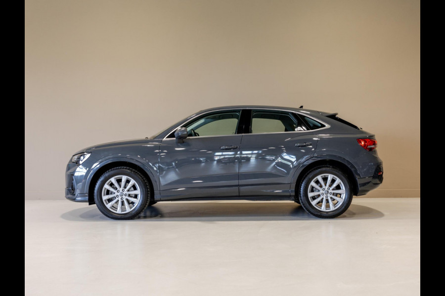 Audi Q3 Sportback 35 TFSI Business Edition / 150pk / Leder / Dodehoek herkenning / Stoelverwarming /