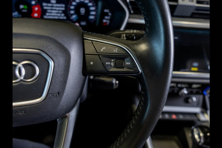 Audi Q3 Sportback 35 TFSI Business Edition / 150pk / Leder / Dodehoek herkenning / Stoelverwarming /