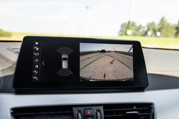 BMW X2 xDrive25e Executive CAMERA / LEDER / PLUG IN HYBRID / STOELVERWARMING / DEALER ONDERHOUDEN