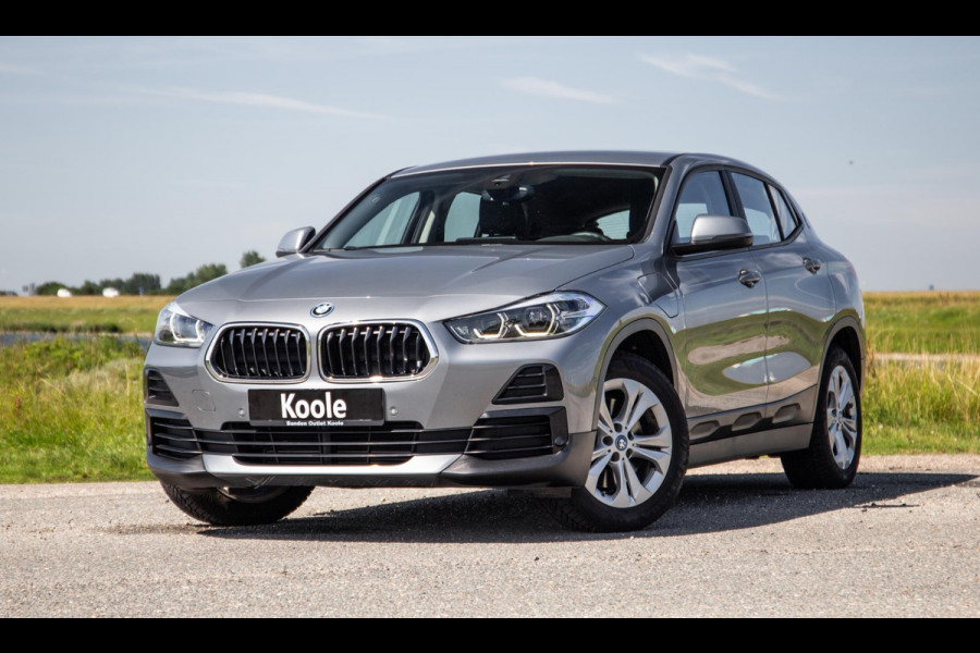 BMW X2 xDrive25e Executive CAMERA / LEDER / PLUG IN HYBRID / STOELVERWARMING / DEALER ONDERHOUDEN