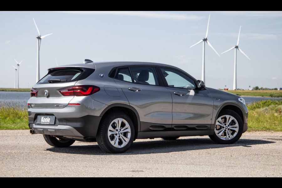 BMW X2 xDrive25e Executive CAMERA / LEDER / PLUG IN HYBRID / STOELVERWARMING / DEALER ONDERHOUDEN