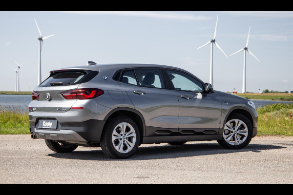 BMW X2 xDrive25e Executive CAMERA / LEDER / PLUG IN HYBRID / STOELVERWARMING / DEALER ONDERHOUDEN