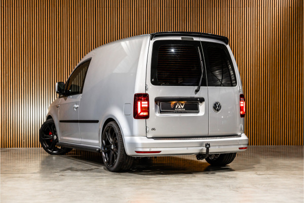 Volkswagen Caddy 2.0 TDI 185 PK DSG R-Line | Camera | CarPlay | Alarm | ACC | Lane Assist | Trekhaak | Navigatie | PDC | DAB | Nieuwe APK | NAP Logisch