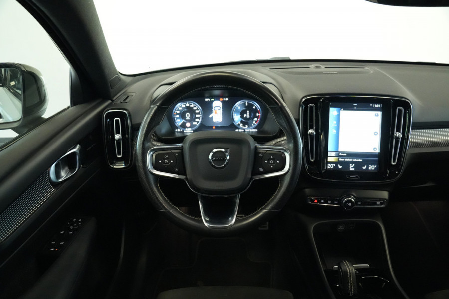 Volvo XC40 2.0 D3 R-Design Cruise/Climate 20''LM Harman&Kardon 24 Maanden garantie* (Vraag naar de voorwaarden)