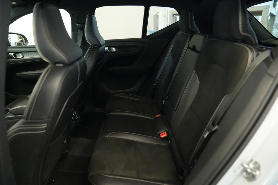 Volvo XC40 2.0 D3 R-Design Cruise/Climate 20''LM Harman&Kardon 24 Maanden garantie* (Vraag naar de voorwaarden)