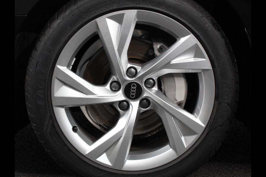 Audi A4 Avant 40 TFSI 205pk Automaat S Line Plus Navigatie Climate Control