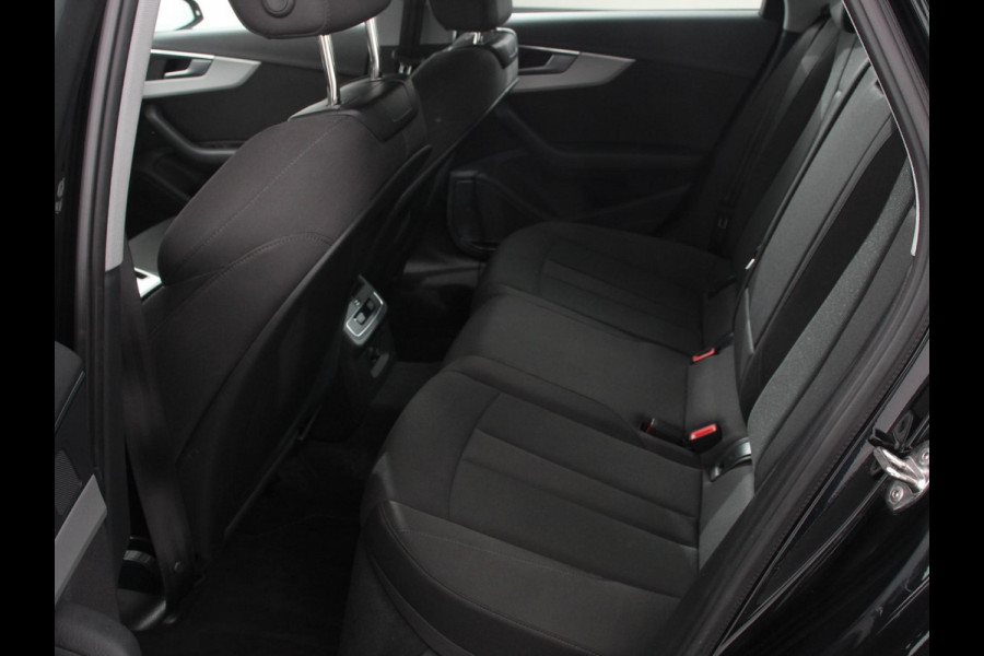 Audi A4 Avant 40 TFSI 205pk Automaat S Line Plus Navigatie Climate Control