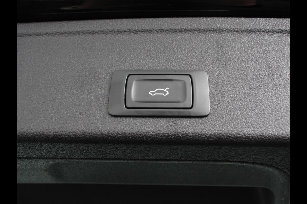 Audi A4 Avant 40 TFSI 205pk Automaat S Line Plus Navigatie Climate Control