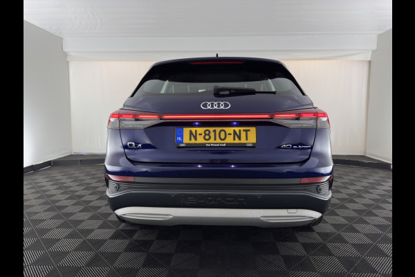 Audi Q4 e-tron 40 Launch Edition Advanced 77 kWh [ 3-Fase-11kW ] {SoH-93%} (INCL-BTW) Aut. *NAVI-FULLMAP | MATRIX-LED | KEYLESS | CAMERA | AUDI-SOUND |  DIGI-COCKPIT | DAB | AMBIENTLIGHT | HEATED-SPORTSEATS | PRIVACY-GLASS | CRUISE | 19''ALU*