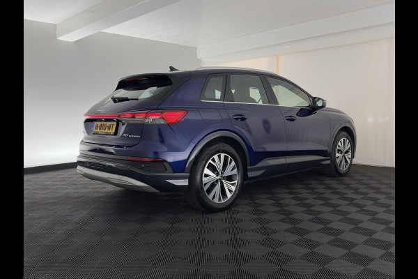Audi Q4 e-tron 40 Launch Edition Advanced 77 kWh [ 3-Fase-11kW ] {SoH-93%} (INCL-BTW) Aut. *NAVI-FULLMAP | MATRIX-LED | KEYLESS | CAMERA | AUDI-SOUND |  DIGI-COCKPIT | DAB | AMBIENTLIGHT | HEATED-SPORTSEATS | PRIVACY-GLASS | CRUISE | 19''ALU*
