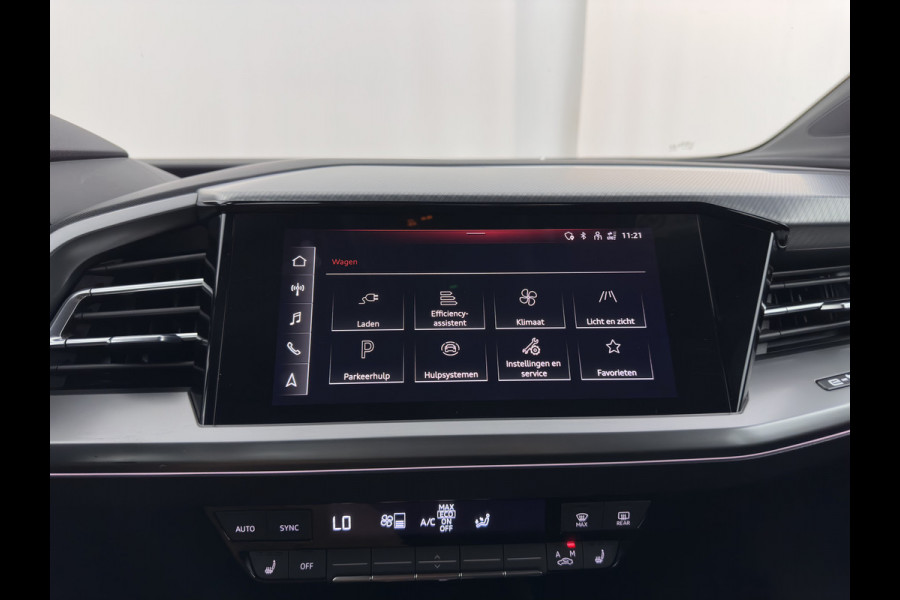 Audi Q4 e-tron 40 Launch Edition Advanced 77 kWh [ 3-Fase-11kW ] {SoH-93%} (INCL-BTW) Aut. *NAVI-FULLMAP | MATRIX-LED | KEYLESS | CAMERA | AUDI-SOUND |  DIGI-COCKPIT | DAB | AMBIENTLIGHT | HEATED-SPORTSEATS | PRIVACY-GLASS | CRUISE | 19''ALU*