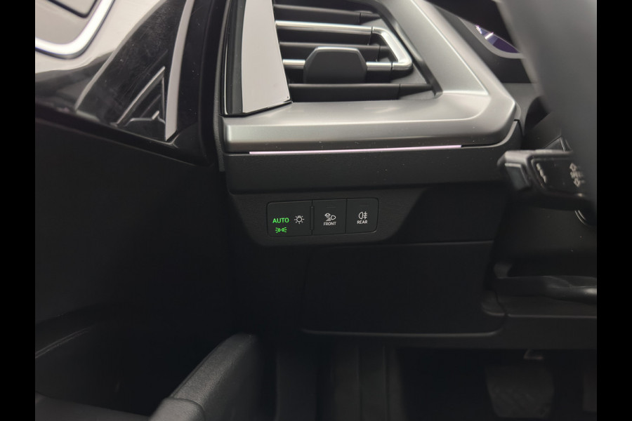 Audi Q4 e-tron 40 Launch Edition Advanced 77 kWh [ 3-Fase-11kW ] {SoH-93%} (INCL-BTW) Aut. *NAVI-FULLMAP | MATRIX-LED | KEYLESS | CAMERA | AUDI-SOUND |  DIGI-COCKPIT | DAB | AMBIENTLIGHT | HEATED-SPORTSEATS | PRIVACY-GLASS | CRUISE | 19''ALU*