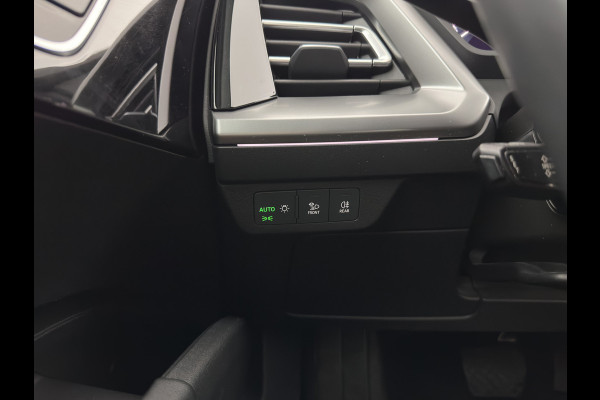 Audi Q4 e-tron 40 Launch Edition Advanced 77 kWh [ 3-Fase-11kW ] {SoH-93%} (INCL-BTW) Aut. *NAVI-FULLMAP | MATRIX-LED | KEYLESS | CAMERA | AUDI-SOUND |  DIGI-COCKPIT | DAB | AMBIENTLIGHT | HEATED-SPORTSEATS | PRIVACY-GLASS | CRUISE | 19''ALU*