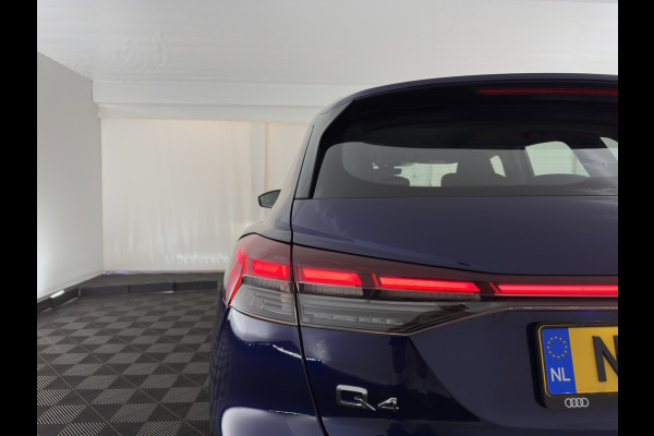 Audi Q4 e-tron 40 Launch Edition Advanced 77 kWh [ 3-Fase-11kW ] {SoH-93%} (INCL-BTW) Aut. *NAVI-FULLMAP | MATRIX-LED | KEYLESS | CAMERA | AUDI-SOUND |  DIGI-COCKPIT | DAB | AMBIENTLIGHT | HEATED-SPORTSEATS | PRIVACY-GLASS | CRUISE | 19''ALU*