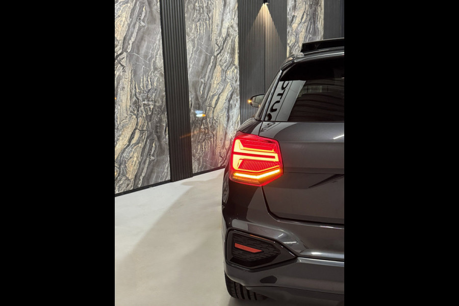 Audi Q2 35 TFSI S-line Black Optic|PANO|VIRTUAL|LEDER|BOMVOL
