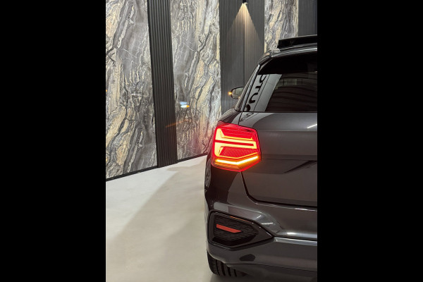 Audi Q2 35 TFSI S-line Black Optic|PANO|VIRTUAL|LEDER|BOMVOL
