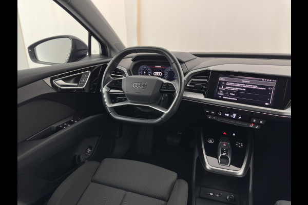 Audi Q4 e-tron 40 Launch Edition Advanced 77 kWh [ 3-Fase-11kW ] {SoH-93%} (INCL-BTW) Aut. *NAVI-FULLMAP | MATRIX-LED | KEYLESS | CAMERA | AUDI-SOUND |  DIGI-COCKPIT | DAB | AMBIENTLIGHT | HEATED-SPORTSEATS | PRIVACY-GLASS | CRUISE | 19''ALU*