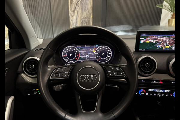 Audi Q2 35 TFSI S-line Black Optic|PANO|VIRTUAL|LEDER|BOMVOL