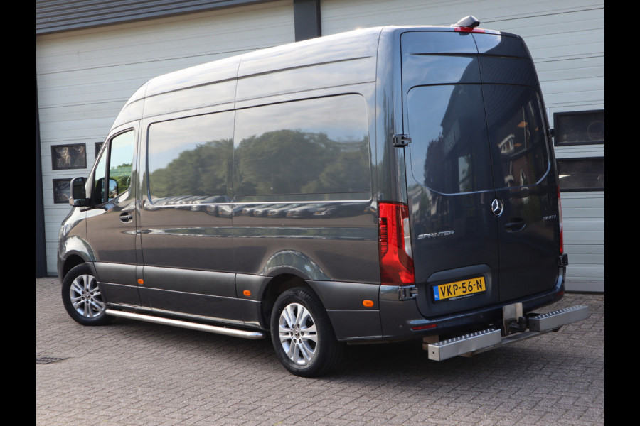 Mercedes-Benz Sprinter 319 CDI 3.0 V6 Euro 6 Automaat L2H2 - 3,5t KG Trekhaak - MBUX - LED