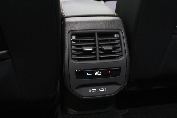 CUPRA Formentor 1.4 e-Hybrid VZ Copper Edition, Trekhaak, Camera, Adap. Cruise Control