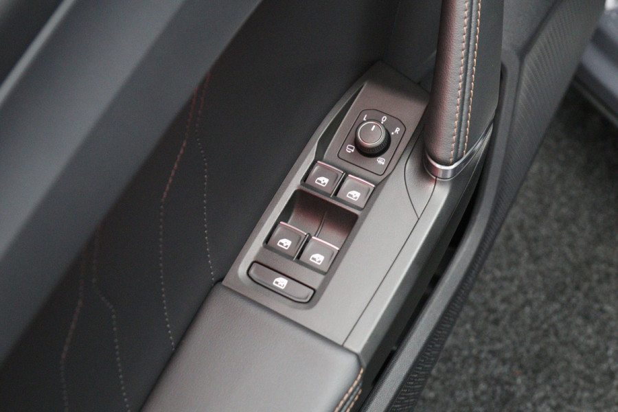 CUPRA Formentor 1.4 e-Hybrid VZ Copper Edition, Trekhaak, Camera, Adap. Cruise Control