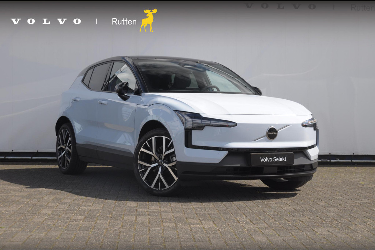 Volvo EX30 Single Motor Extended Range Plus Europa 69 kWh / Elektrische stoelen / Adaptieve cruise control / BLIS / Parkeersensoren met camera / Elektrische achterklep / 20" velgen / Google infotainment / Keyless entry